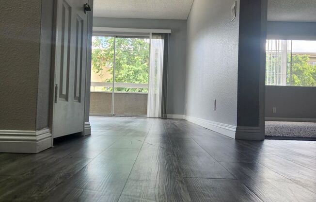 1 bed, 1 bath, 725 sqft, $1,995, Unit 215