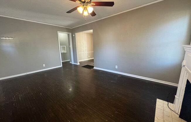 2 beds, 1 bath, $1,200