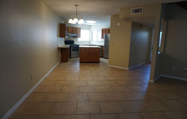 3 bedroom townhome in Arlington