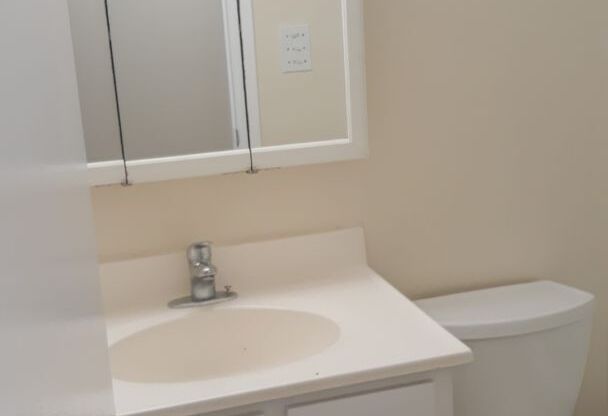 1 bed, 1 bath, 475 sqft, $1,395, Unit 203