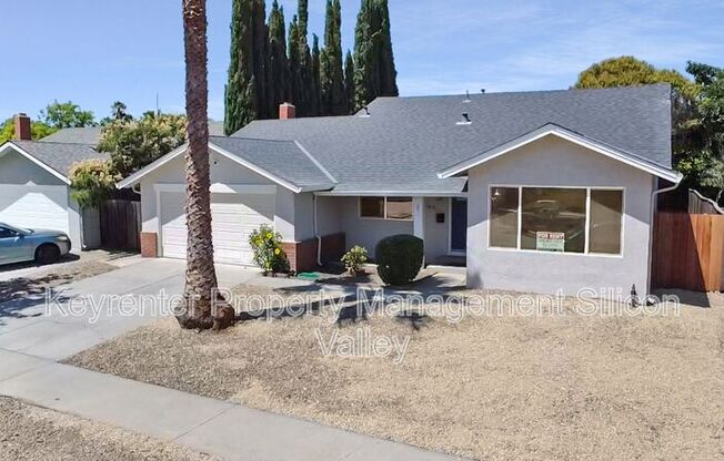 5835 HALLECK DR