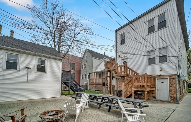 Marshfield Apartments