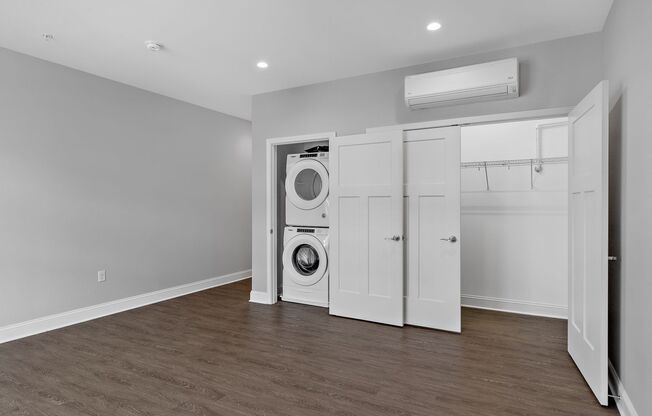 Studio, 1 bath, 621 sqft, $1,500, Unit 203
