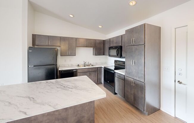 1 bed, 1 bath, 663 sqft, $1,219, Unit 1244-19