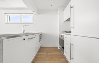 Studio, 1 bath, $3,373, Unit 7D