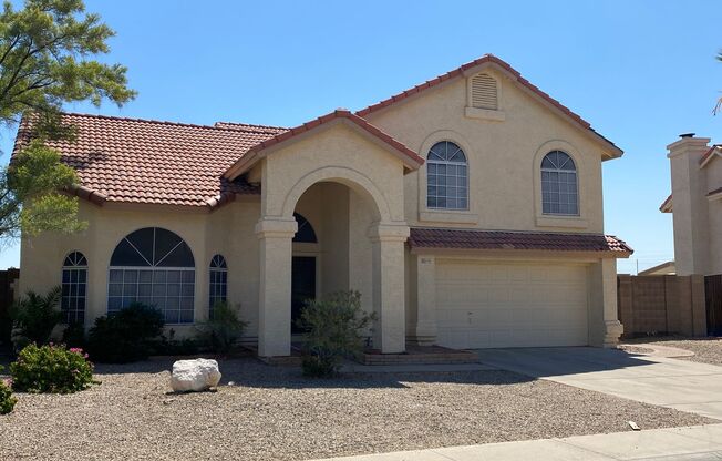 3 Bedroom 2.5 Bathroom with a Pool in Garden Lakes