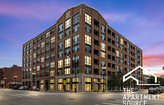 2300 S Michigan Ave