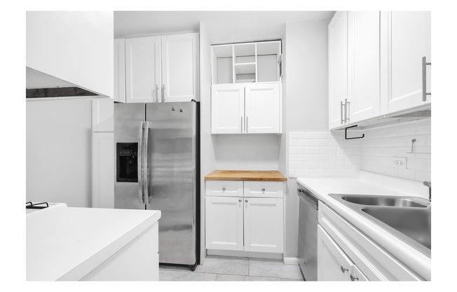 2 beds, 2.5 baths, 1,262 sqft, $8,200, Unit 7E