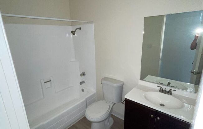 1 bed, 1 bath, 536 sqft, $1,895, Unit 27