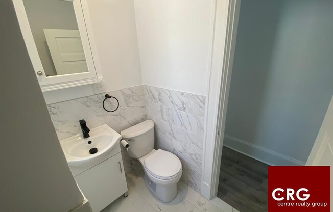 12 CHESTNUT HL AVE