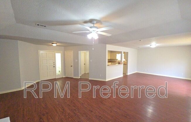 1006 POPPETS WAY