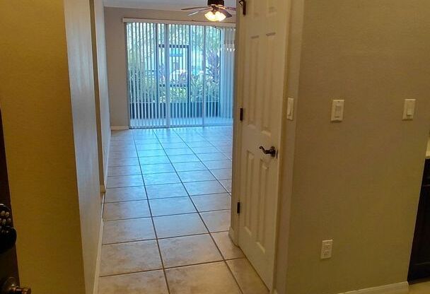 3 Bedroom, 2 Bath Condo in Lakeside at Lakes of Windermere