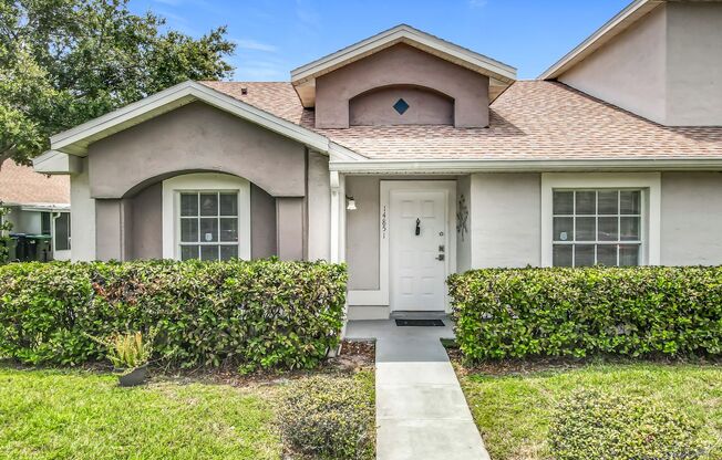 Island Cove Villas at Meadow Woods 1-Story Townhouse corner unit