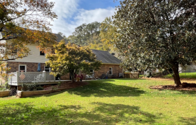 410 WICKERBERRY LN