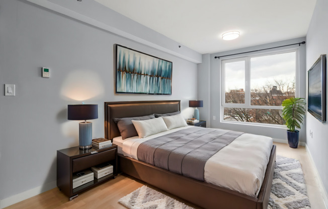 70 9 45 AVE