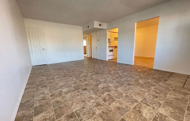 Valle del Sol Apartments