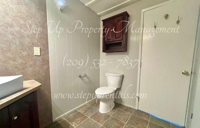 3 beds, 2 baths, $2,150