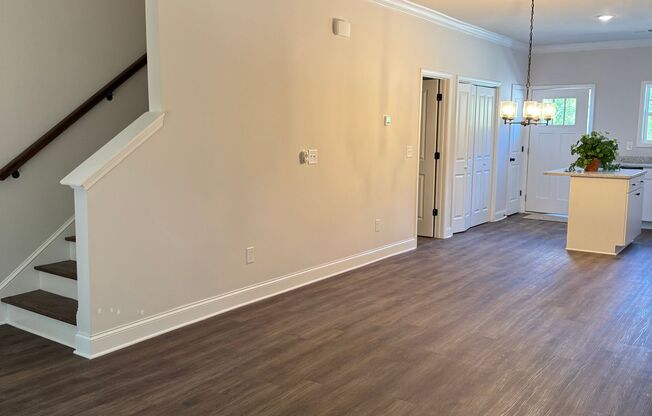 Luxury Lakeview Living Just Minutes from Downtown Gainesville