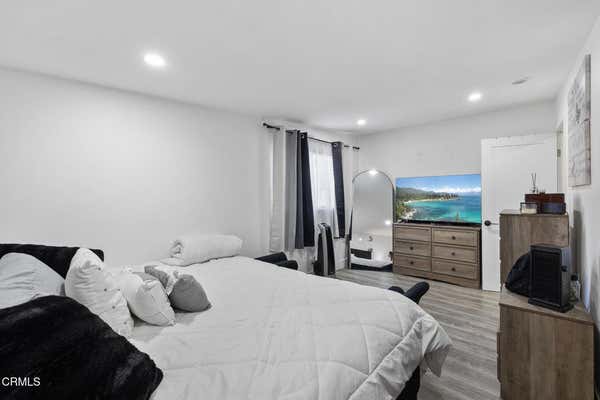 11798 KAGEL CYN ST