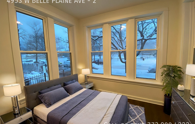 4953 W BELLE PLAINE AVE