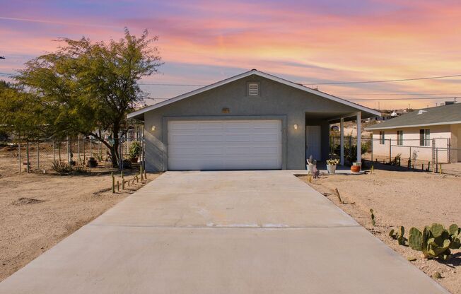 3-bedroom 2 bath Home with Central AC - Close to Base