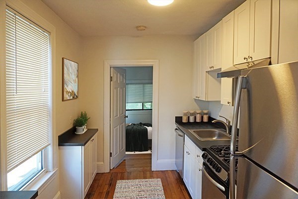 145 Brown St # 2F