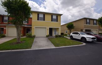 3 beds, 2.5 baths, $2,400