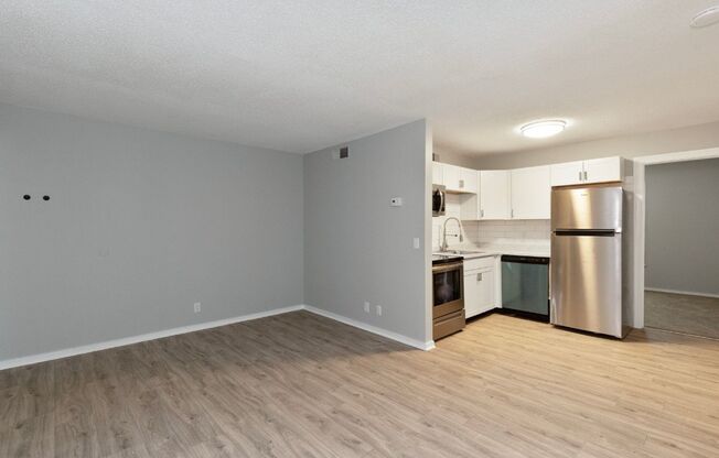 1 bed, 1 bath, 600 sqft, $1,349