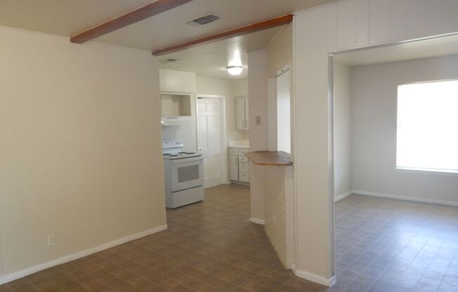 3 beds, 2 baths, $1,500