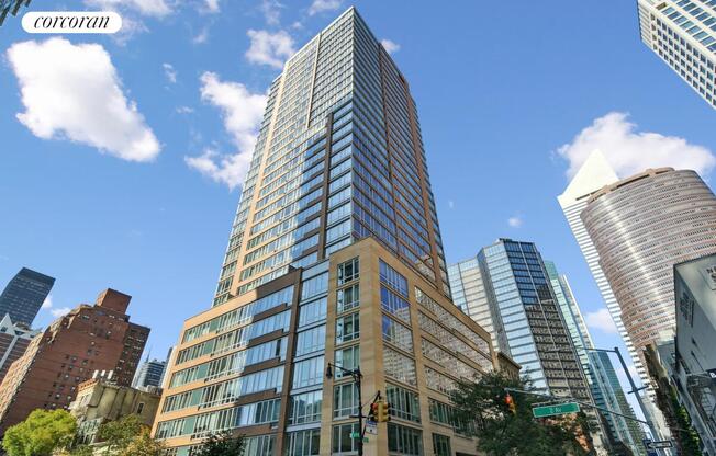 2 beds, 2.5 baths, 1,560 sqft, $12,500, Unit 2801