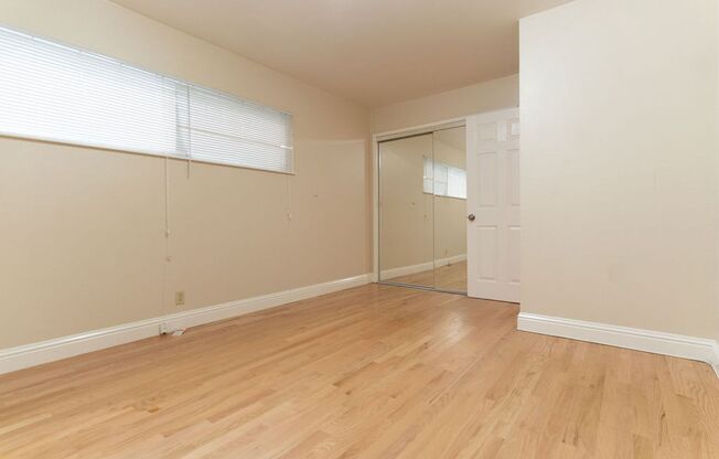 1 bed, 1 bath, $1,695, Unit 212-19