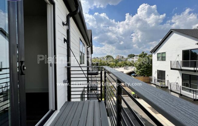 3 beds, 2.5 baths, 1,634 sqft, $2,899, Unit 19