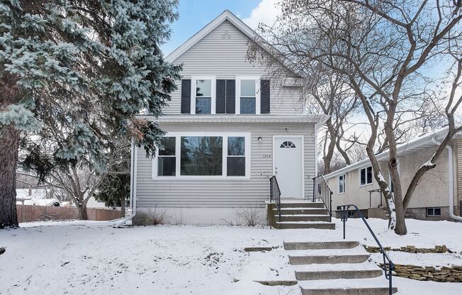 COMPLETELY UPDATED 2 BEDROOM