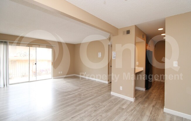1130 E BUTLER Drive