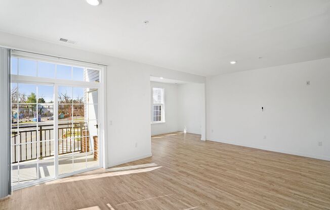 2 beds, 2 baths, 1,373 sqft, $3,375, Unit 322