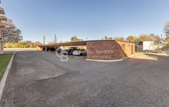 1 bed, 1 bath, 650 sqft, $680, Unit 208