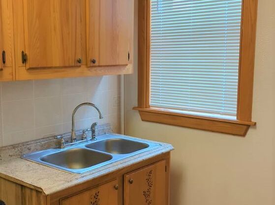 1 bed, 1 bath, 230 sqft, $625, Unit 223