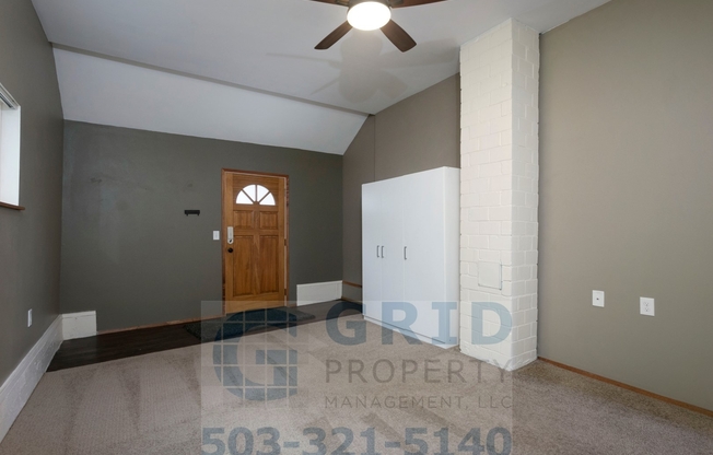 3 beds, 1 bath, 1,175 sqft, $2,200