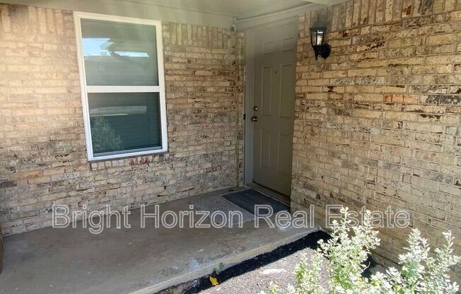 1017 Mullins Street
