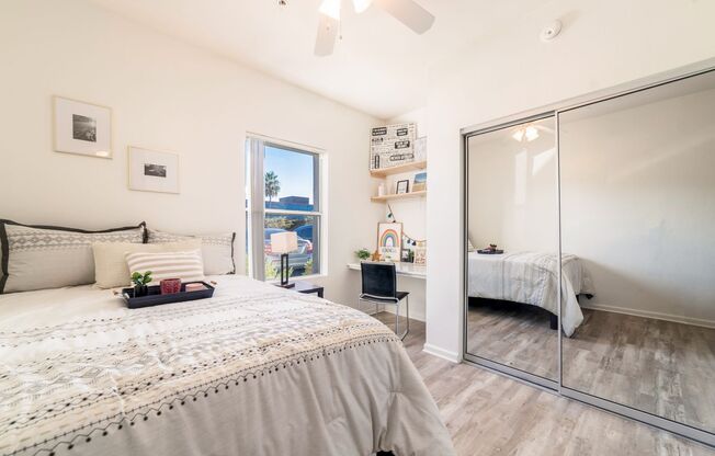 2 beds, 2 baths, 818 sqft, $899