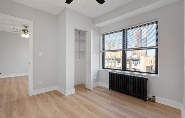 2 beds, 1 bath, 430 sqft, $2,200, Unit 5F