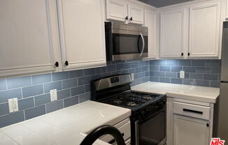 13200 Pacific Promenade