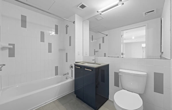 2 beds, 1 bath, $4,250, Unit 221A