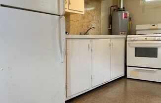 1 bed, 1 bath, $550