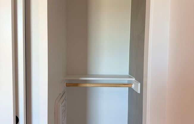 Studio, 1 bath, 362 sqft, $1,950, Unit 610