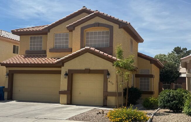 Nice 4br home, with 4th bedroom larger then the average, 3cg.