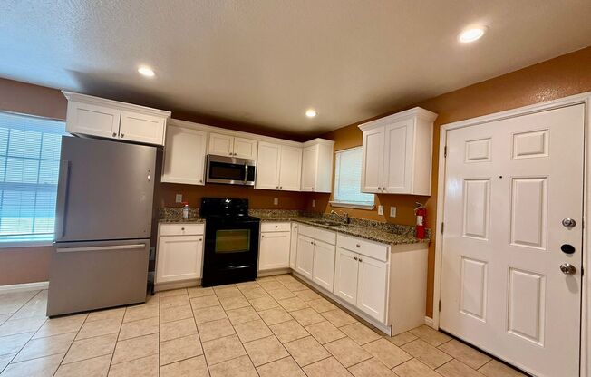 3107 W Travis St , San Antonio, Texas 78207