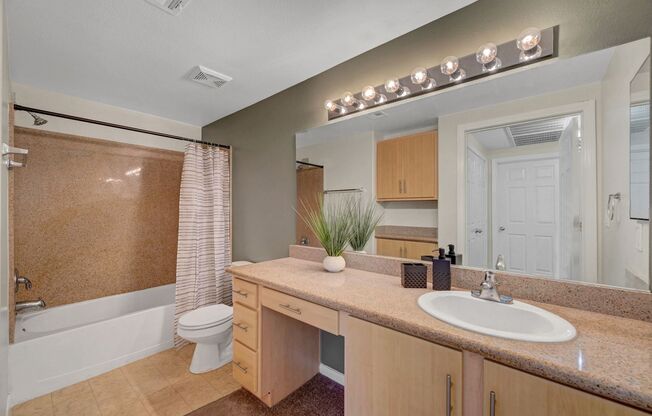 1 bed, 1 bath, $1,200, Unit # 1169