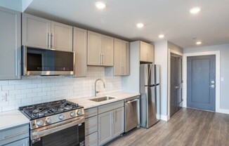 1 bed, 1 bath, 750 sqft, $3,200, Unit 503