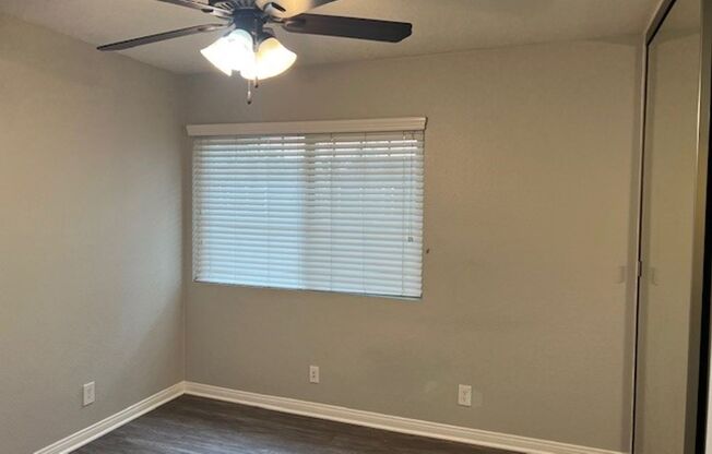 2 beds, 2 baths, 850 sqft, $2,955, Unit 839-05